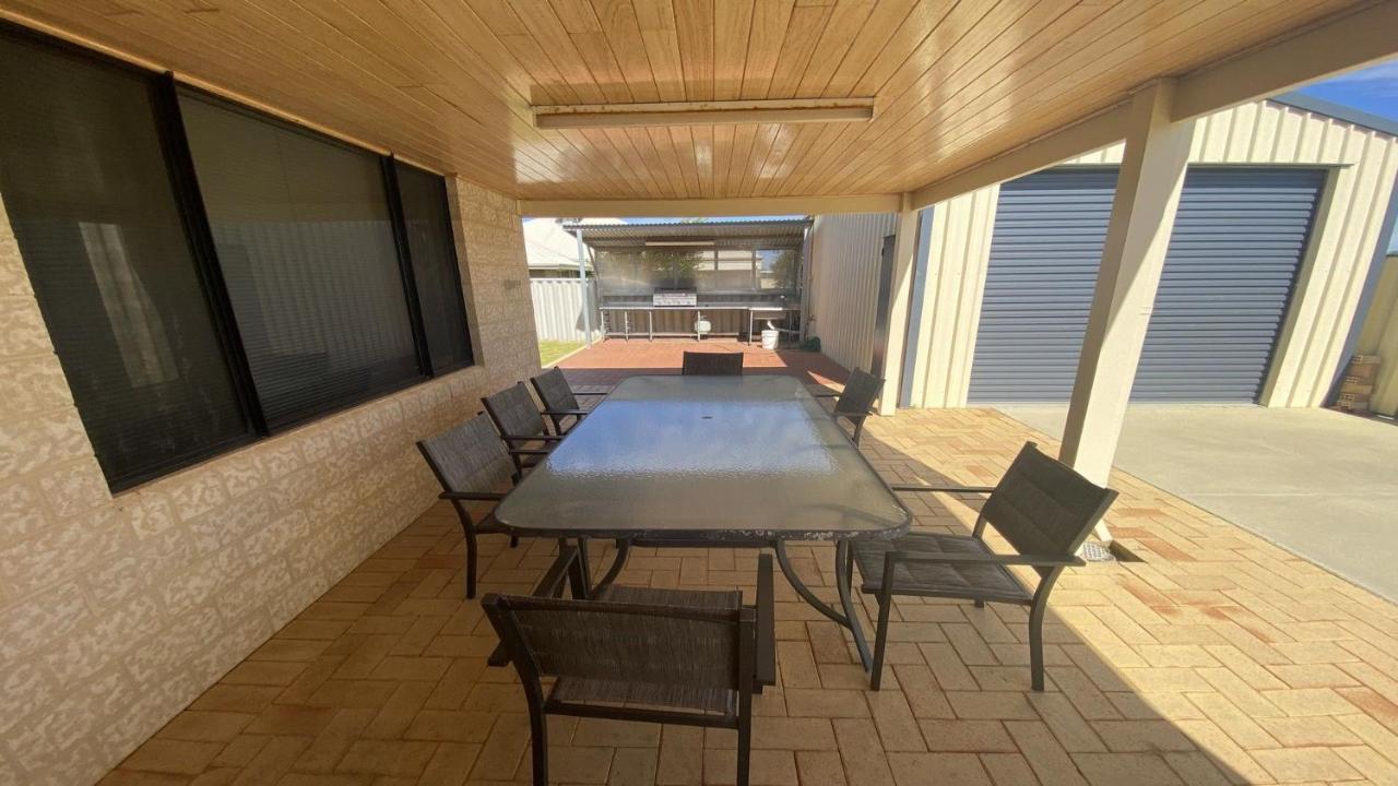 הוילה ג'וריאן Maniki Gardens מראה חיצוני תמונה